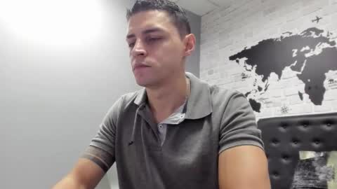 Frank online show from December 5, 2025, 8:05 pm