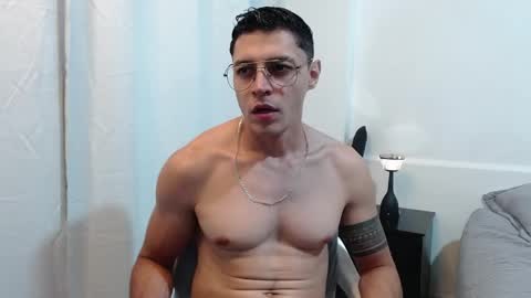 Snapshot of frank_millers chatting on April 18, 2026, 11:14 am Frank online show from April 18, 2026, 11:14 am
