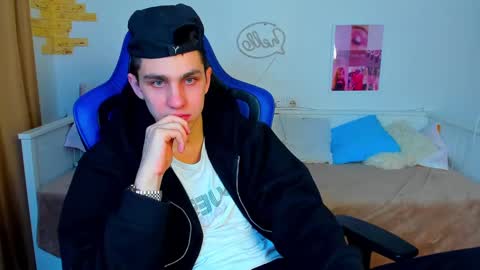 Frank online show from March 7, 2025, 9:07 am