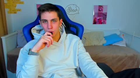 Frank online show from March 9, 2025, 10:08 am