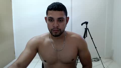 Snapshot of fransexxx69 chatting on February 20, 2025, 2:35 pm Fransexxx online show from February 20, 2025, 2:35 pm