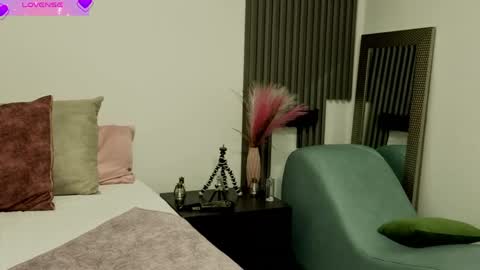 Snapshot of fransheskarossi_ chatting on June 6, 2026, 11:26 am Fransheska online show from June 6, 2026, 11:26 am