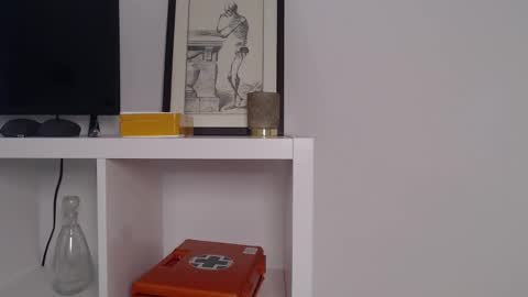 francescosal online show from December 17, 2025, 10:43 am