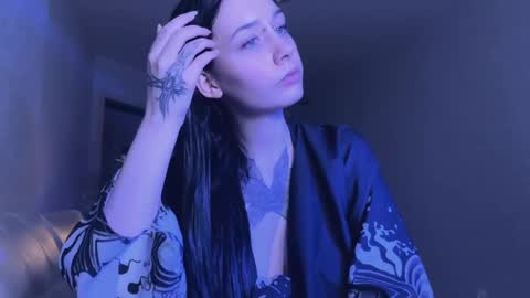 mistress Bastet and  mintcola online show from January 15, 2025, 5:37 pm