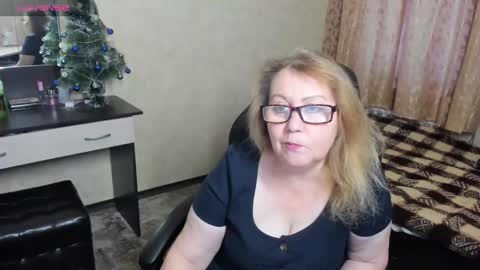 FrauMartha online show from December 24, 2024, 11:06 am
