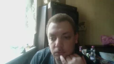 freak_azoid online show from May 19, 2026, 11:38 am