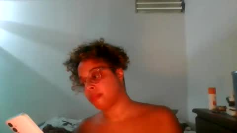 Snapshot of freakjawn1992 chatting on May 31, 2026, 1:36 am FreakJawn online show from May 31, 2026, 1:36 am