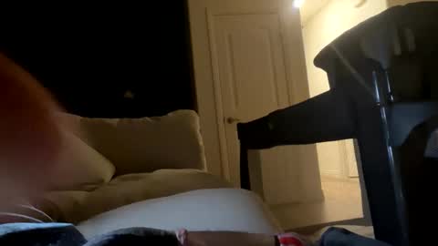 freakleap4 online show from October 23, 2025, 8:46 am