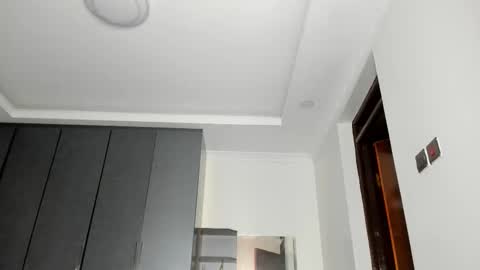 Kandy online show from March 28, 2026, 7:46 pm