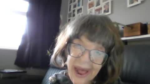 freakyface42 online show from March 29, 2026, 3:56 pm