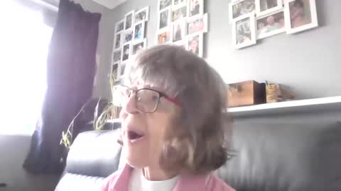 freakyface42 online show from March 30, 2026, 1:12 pm