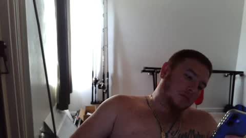 freakyfreddie305 online show from October 5, 2025, 3:43 pm