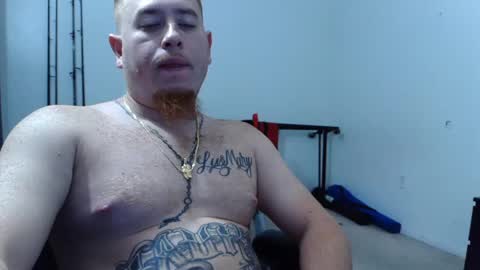 freakyfreddie305 online show from October 10, 2025, 2:32 am