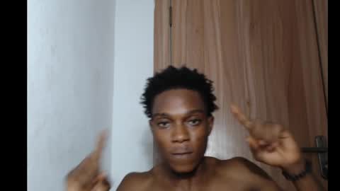 freakyslut30 online show from February 23, 2025, 7:07 pm