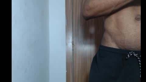 freakyslut30 online show from February 24, 2025, 7:41 pm