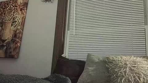 freakyspun101 online show from February 9, 2025, 7:27 am