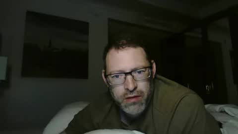 Snapshot of fred177771558049 chatting on April 17, 2026, 4:48 am fred177771558049 online show from April 17, 2026, 4:48 am