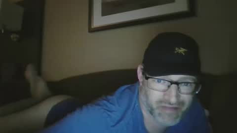 Snapshot of fred177771558049 chatting on April 28, 2026, 2:21 am fred177771558049 online show from April 28, 2026, 2:21 am