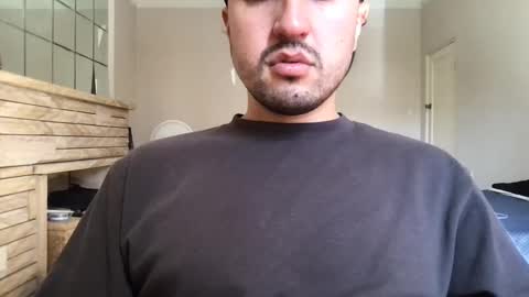 fred_555 online show from February 22, 2025, 5:02 am