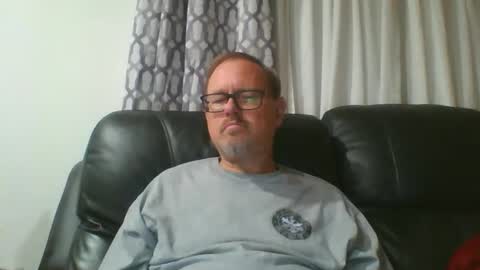 Just  Fred online show from May 1, 2026, 6:18 am