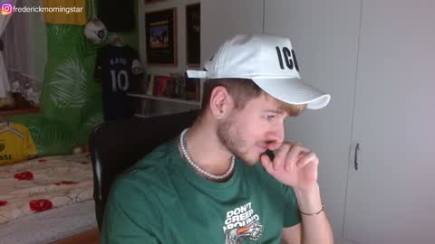 Snapshot of freddy_star chatting on December 9, 2024, 8:54 pm Frederick Perin online show from December 9, 2024, 8:54 pm