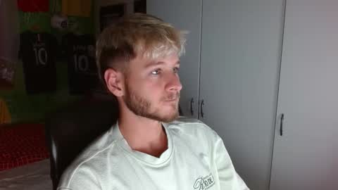 Snapshot of freddy_star chatting on September 13, 2025, 8:52 pm Frederick Perin online show from September 13, 2025, 8:52 pm