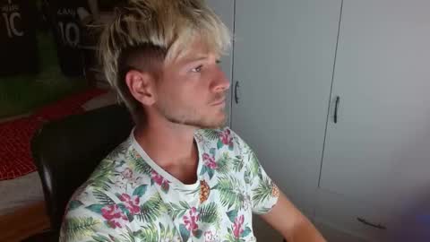 Frederick Perin online show from November 14, 2025, 2:16 pm