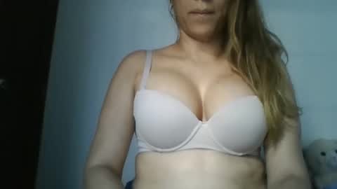 Snapshot of freddymar0109 chatting on January 17, 2026, 7:17 pm freddymar0109 online show from January 17, 2026, 7:17 pm