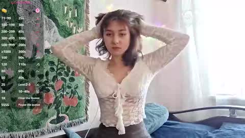 Mia online show from March 14, 2026, 7:25 am