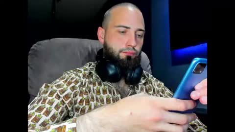 Snapshot of free_man___ chatting on July 20, 2026, 10:39 am Andrew online show from July 20, 2026, 10:39 am
