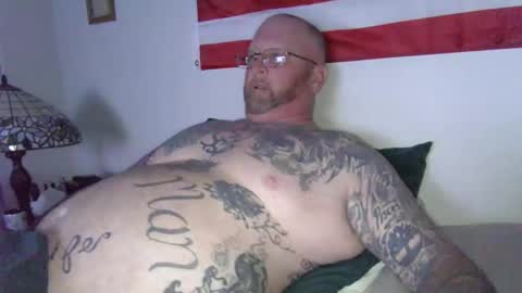 Snapshot of freebird739 chatting on February 15, 2025, 9:38 am Freebird739 online show from February 15, 2025, 9:38 am