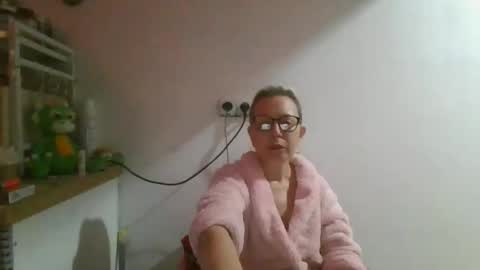 Diana online show from April 4, 2026, 9:23 pm