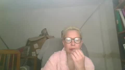 Diana online show from May 15, 2026, 3:13 am
