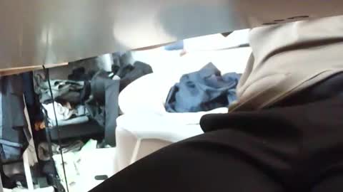 K-Dick online show from September 30, 2025, 2:49 am