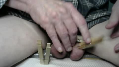 I am a total slave slut. I would like to have multiple owners to use me every day. online show from December 4, 2024, 8:12 am