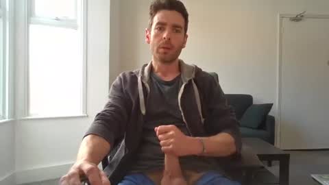 Snapshot of frenchbdmaninlondon chatting on May 13, 2026, 11:29 am Horny Paul online show from May 13, 2026, 11:29 am