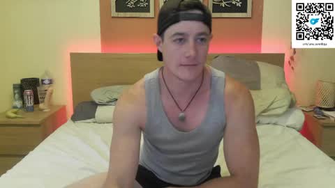 French Horny Bibs online show from May 16, 2026, 1:43 pm