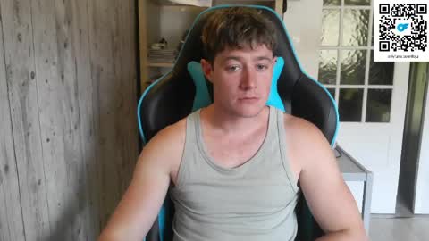 French Horny Bibs online show from May 18, 2026, 9:26 am