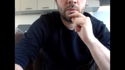 Snapshot of frenchy_from_paris chatting on March 15, 2026, 1:50 pm frenchy_from_paris online show from March 15, 2026, 1:50 pm