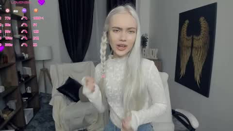 Freya online show from February 12, 2026, 7:09 pm