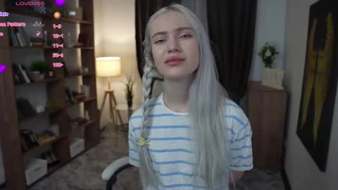 Freya online show from March 7, 2026, 7:33 pm