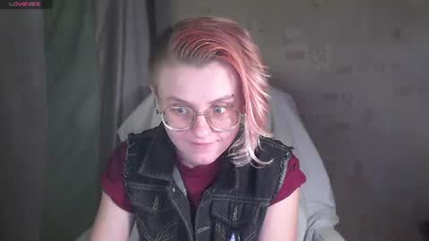Freya online show from July 17, 2026, 1:18 pm