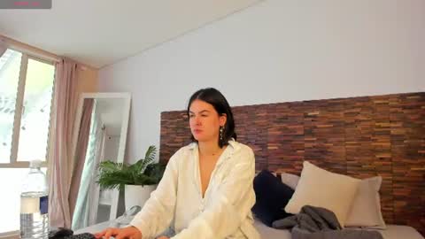Freya online show from July 16, 2026, 12:55 pm