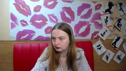 FreyaDak online show from October 12, 2025, 5:17 am