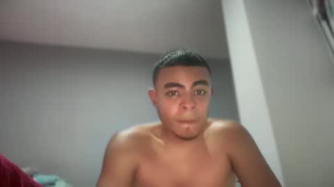 freyva_ online show from January 13, 2025, 12:51 am