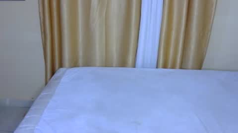 Frian online show from June 15, 2026, 12:57 am