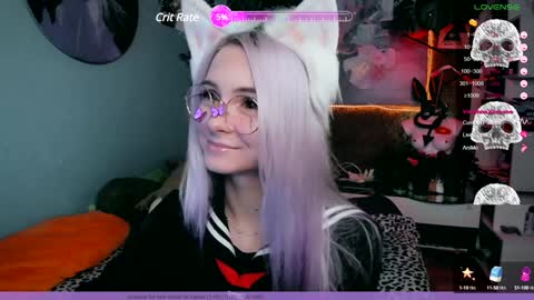 Snapshot of frida_fortune chatting on December 7, 2024, 3:58 am Frida A boost to fortune for the one who gives a thumbs up and a bonus lucky for those who support me by joining the fanclub online show from December 7, 2024, 3:58 am