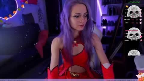 Snapshot of frida_fortune chatting on October 30, 2025, 12:12 am Frida A boost to fortune for the one who gives a thumbs up and a bonus lucky for those who support me by joining the fanclub online show from October 30, 2025, 12:12 am