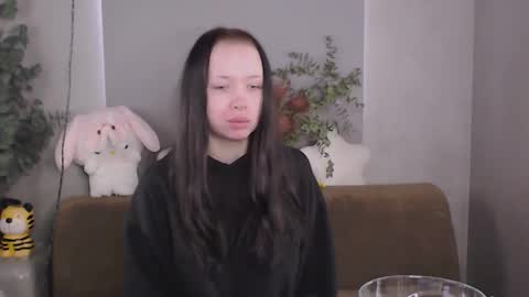 friend_zone_ online show from April 11, 2026, 9:13 am