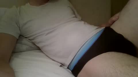 friendly_frank_18 online show from May 21, 2026, 3:52 pm